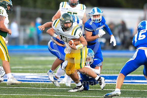 Football_Hempfield vs Penn-Trafford_20220923-KR1_6215