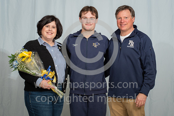 FR Swim Sr Night_20250213-KR5_6178