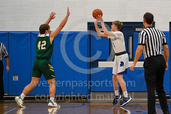 Boys Hoops-Hempfield vs PT_20220114-KR1_9736