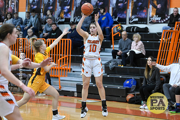 020021022- GirlsHoops-LatrobeVsGSalem-BR9-0372