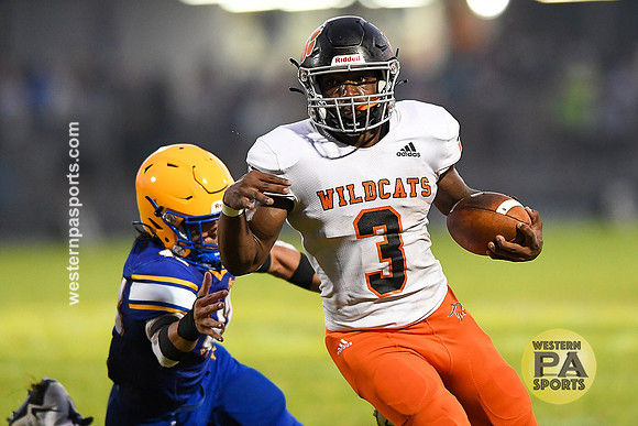 Football_Derry vs Latrobe_20220826-KR1_2221