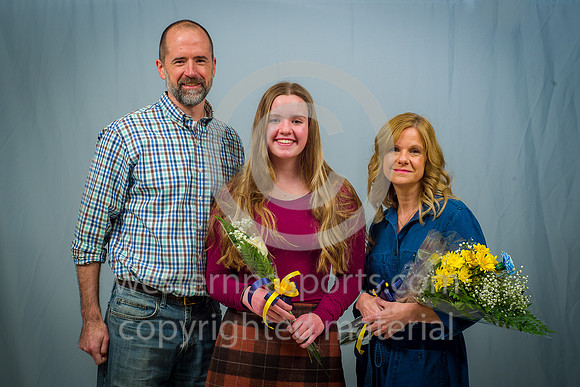 FRHS Swim Sr Night_20220127-KR5_8854