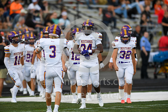 Football_Latrobe vs Plum_20240830-KR1_2889