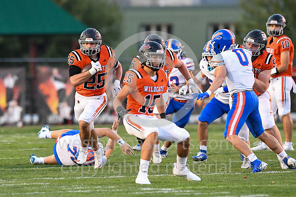 Football_Latrobe vs Armstrong_20240920-KR1_7121