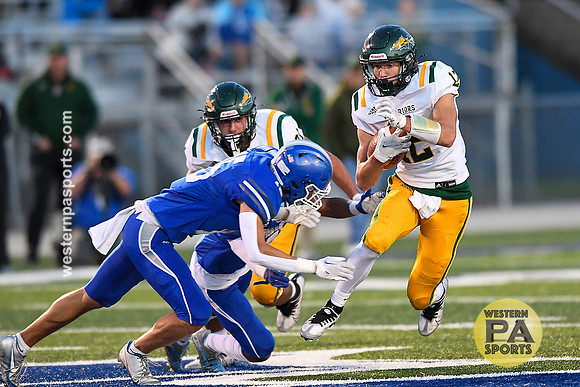 Football_Hempfield vs Penn-Trafford_20220923-KR1_6547