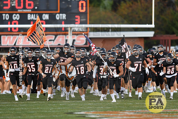 Football_Latrobe vs Plum_20240830-KR1_2955